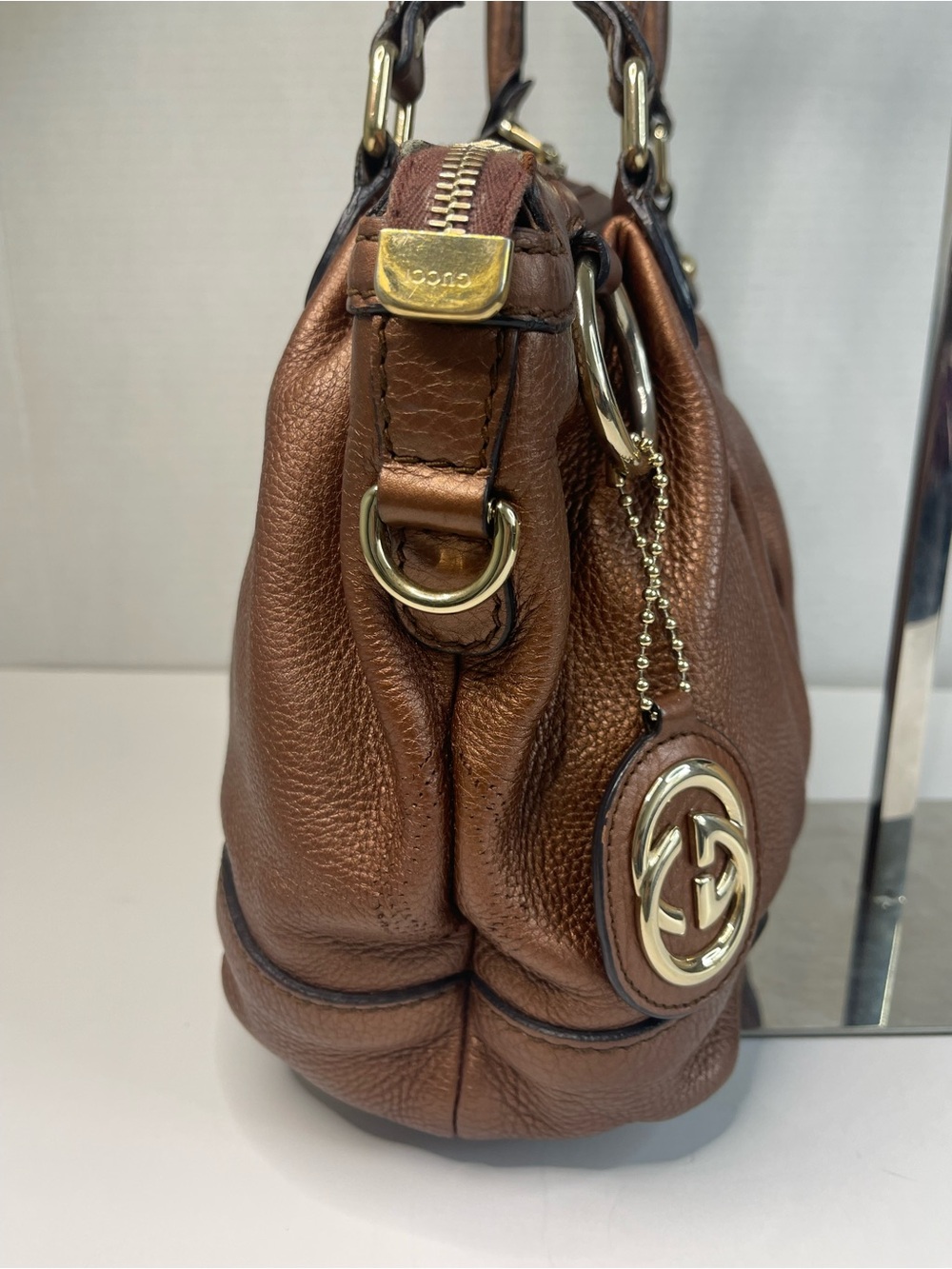 Gucci Sukey top handle bag with dust bag - Picture 4 of 16